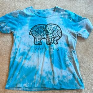 Medium Ivory Ella Blue Tie Died Tee.